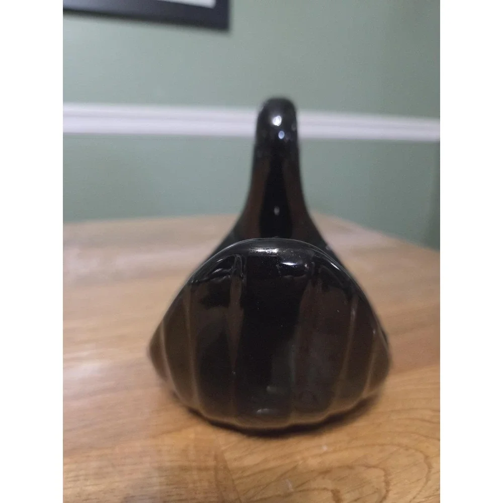 N/A olympia black